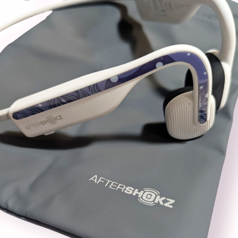 EUC AfterShokz OpenMove Bone Conduction Headphones, Used Once!